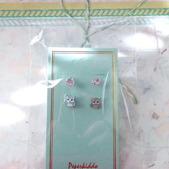 Owls & Crystals Earrings (Set of 2) - Picture 3 of 3